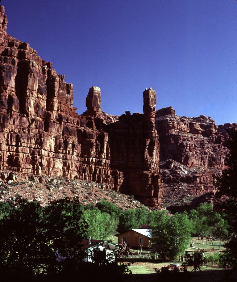 006Entrance to Supai